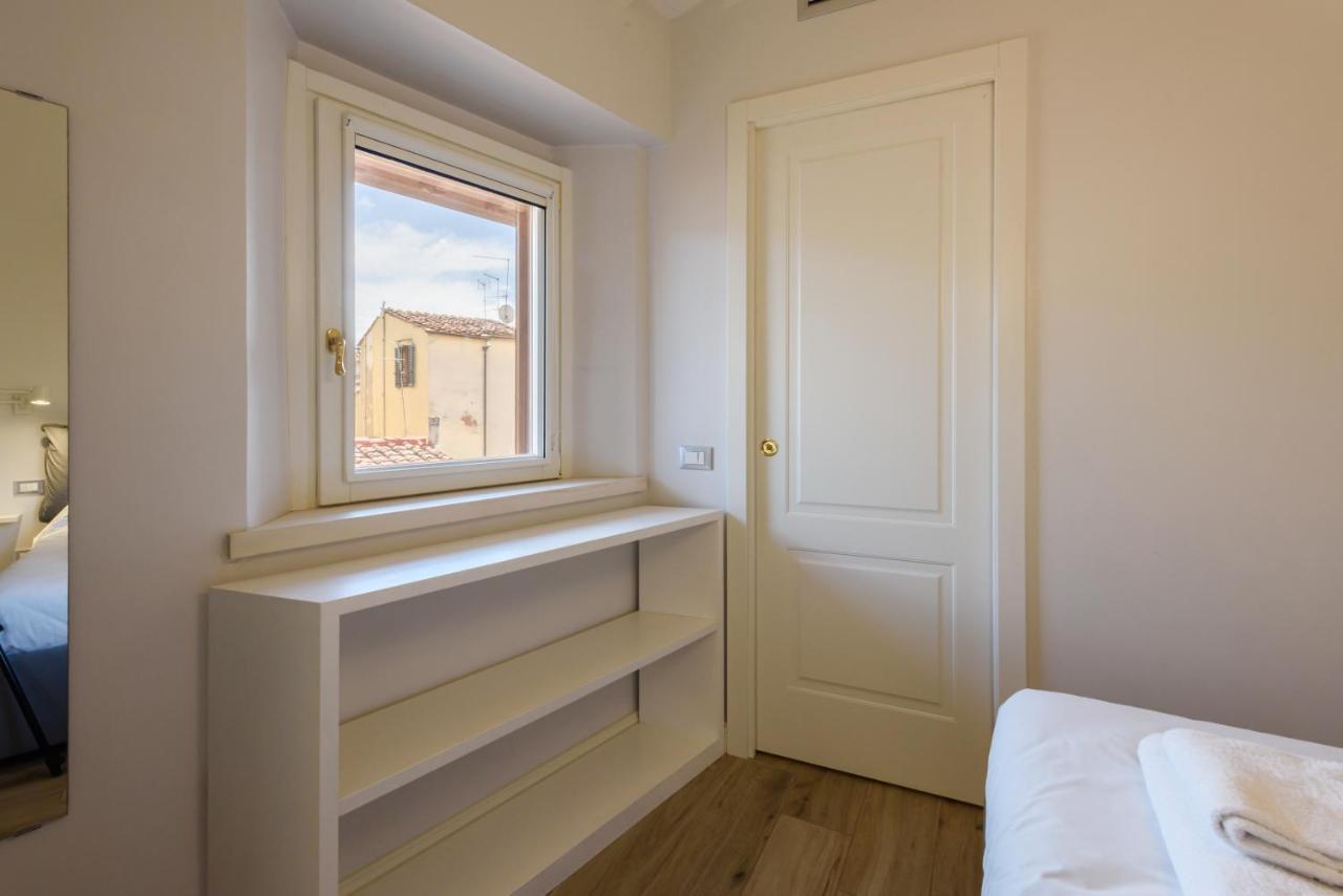 Santa Croce Top By Mmega Firenze Bagian luar foto